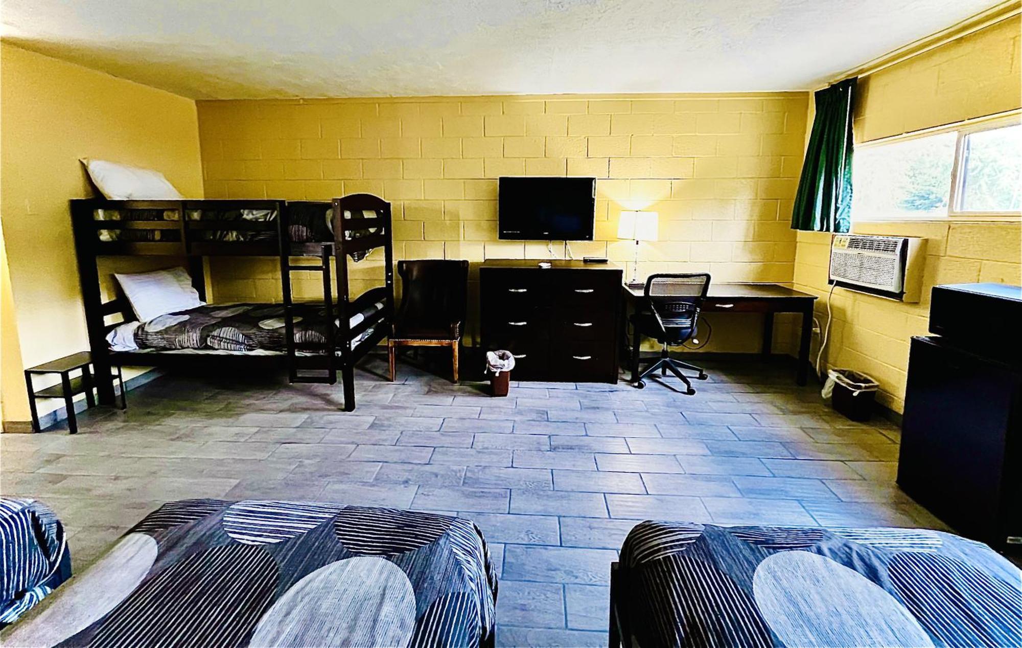 Cedar Lodge Сидар-Сити Экстерьер фото